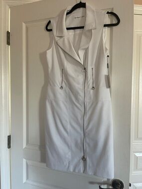 NWT Calvin Klein White Sleeveless Zip-Front Sheath Dress with Notched Collar